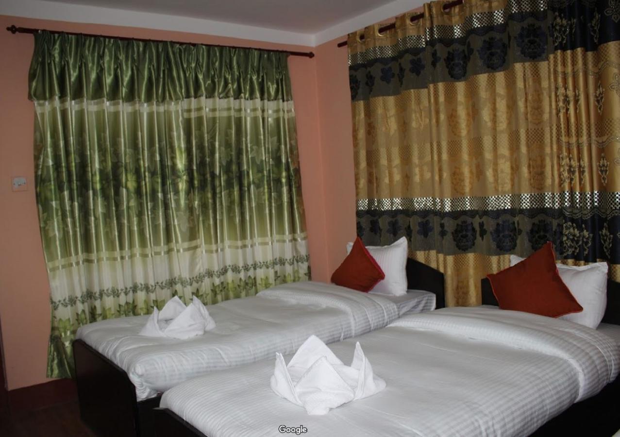 Travellers Dorm Bed & Breakfast Kathmandu Bagian luar foto