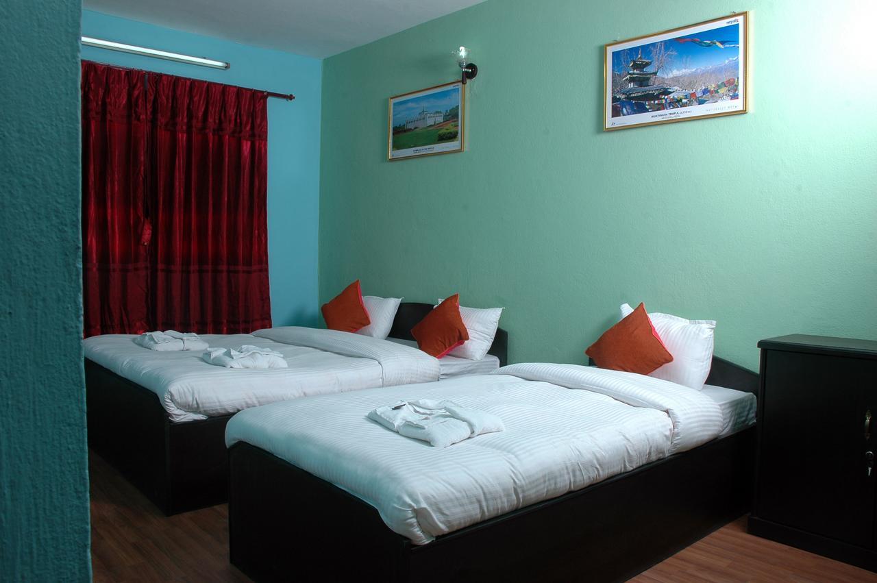 Travellers Dorm Bed & Breakfast Kathmandu Bagian luar foto