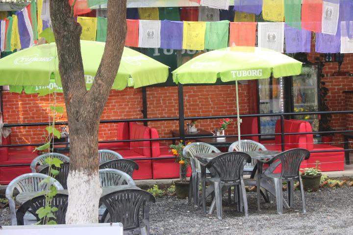 Travellers Dorm Bed & Breakfast Kathmandu Bagian luar foto